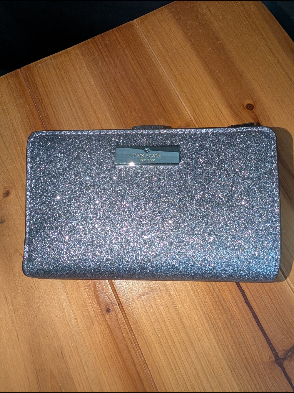 kate spade Kenzie Glitter Bifold Wallet - Silver Sparkle